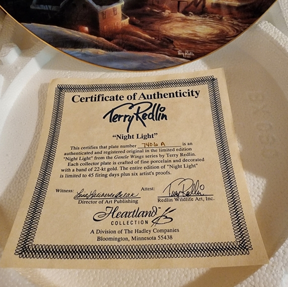 Terry Redlin "Night Light" collector plate - Picture 3 of 4